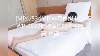 另类叛逆女孩极品泄密，推特43万粉满身纹刺青露脸网红【阿璃】订阅福利，人瘦奶挺与炮友各种啪啪不健康自拍 (13)