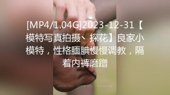 足交小奶狗，适当的给小狗一点奖励