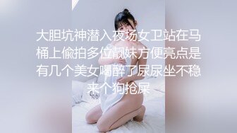 开档黑丝高跟熟女阿姨 啊啊 哥哥小骚逼好想要 奶子大 稀毛大鲍鱼肥嫩 真想好好舔舔再狠狠操死她