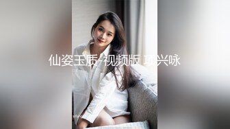 酒店约操大奶妹子舔屌深喉然后到床上操,后入猛操大奶子被操的一直晃动