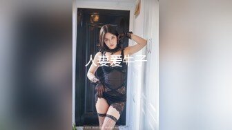 边打电话边后入短发妹子