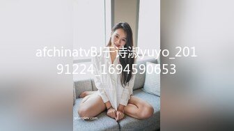 国产CD系列伪娘Luminia女仆网袜自插18cm假JJ高潮射精