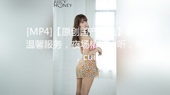 高端酒店女厕全景偷拍多位风姿绰约的御姐嘘嘘肥美的鲍鱼真想尝一尝 (8)